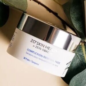 New ZO SKIN HEALTH by ZEIN OBAGI MD: Complexion Renewing Pads